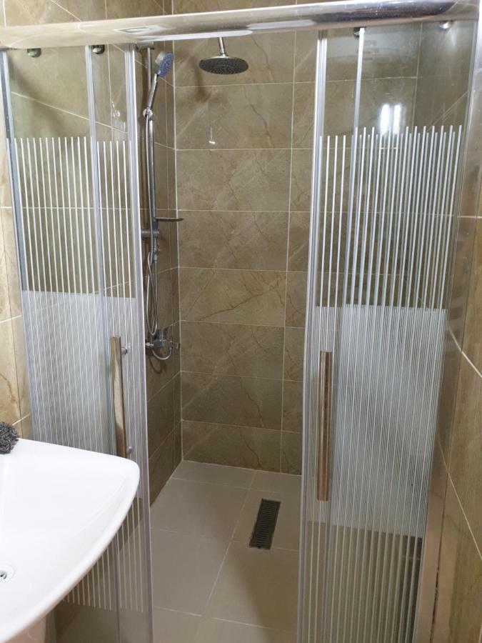 Atoom Studio Джараш Экстерьер фото