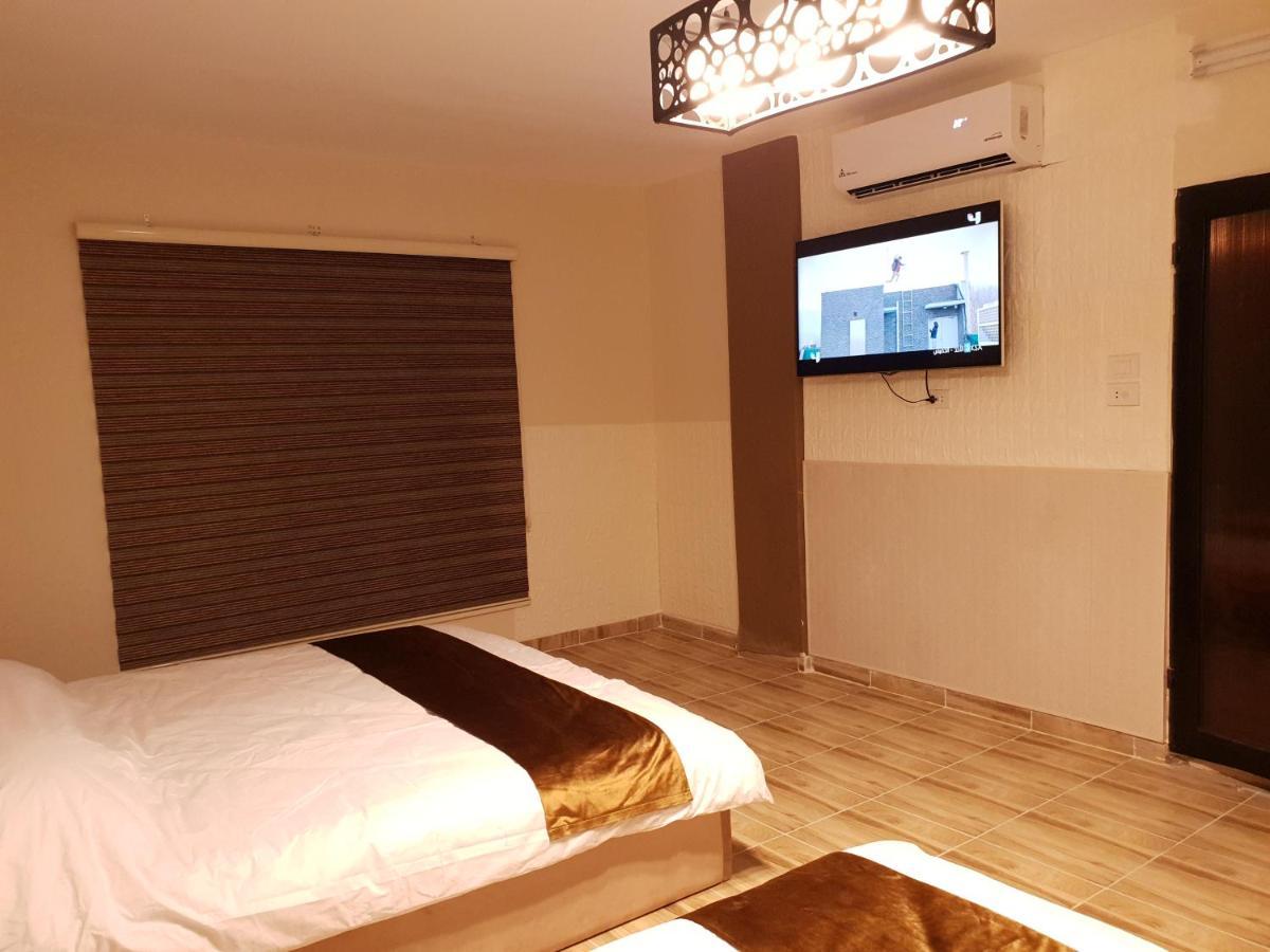 Atoom Studio Джараш Экстерьер фото